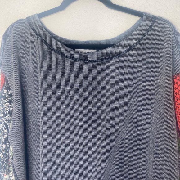 Indigo Thread Co. Top Womens XL Gray Patchwork Sleeve Ribbed Knit Boho - Picture 6 of 9